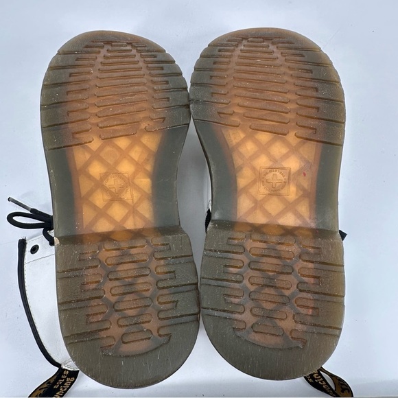 Dr. Martens White Lace Up Boots Women’s 5 FLAWS - Picture 7 of 8